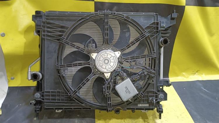 Радиатор основной Ниссан Нот в Забайкальске 105188