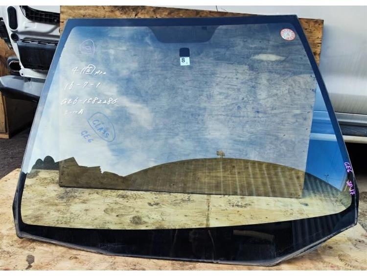 Лобовое стекло Хонда Фит в Забайкальске 255791