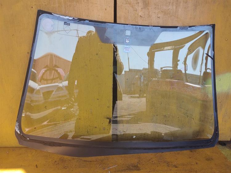 Лобовое стекло Тойота Аллион в Забайкальске 47998