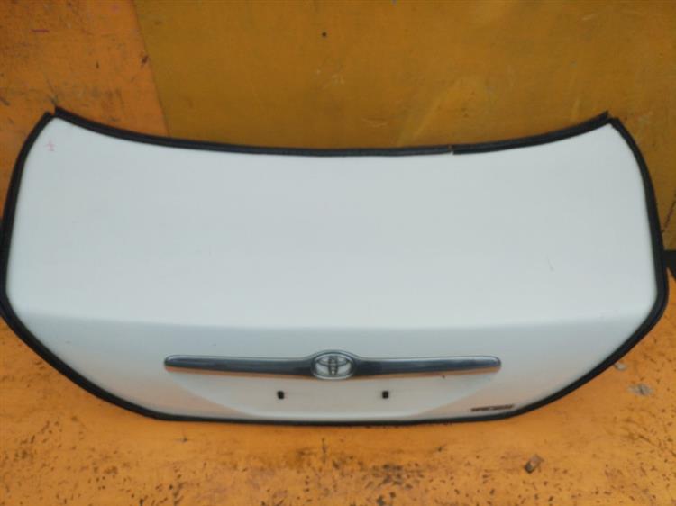 Крышка багажника Тойота Марк 2 в Забайкальске 555391