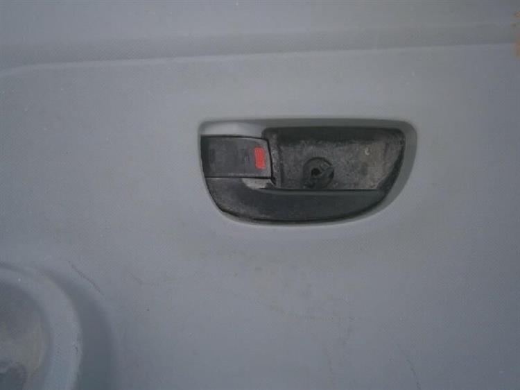 Дверь Тойота Приус в Забайкальске 66102